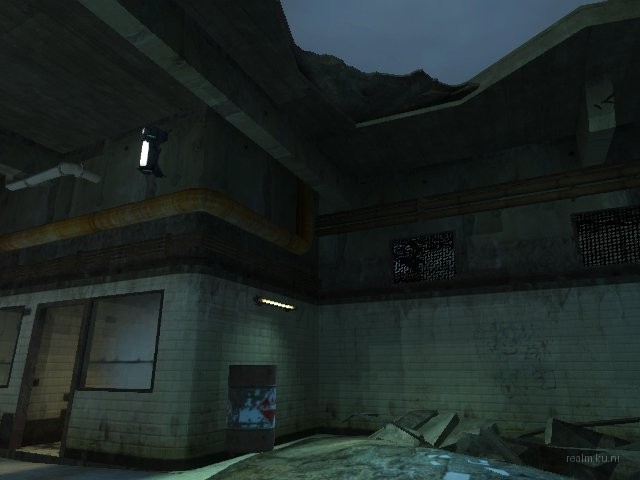 dm_sneakin_b2 thumb 14