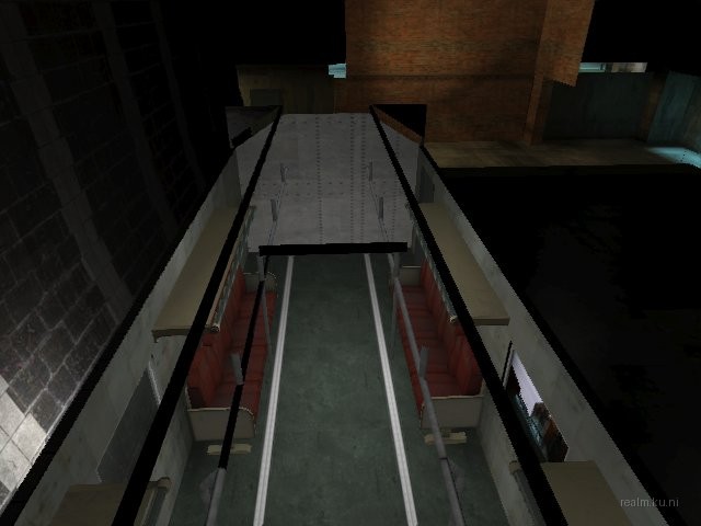 dm_res_derailed_v4k thumb 12