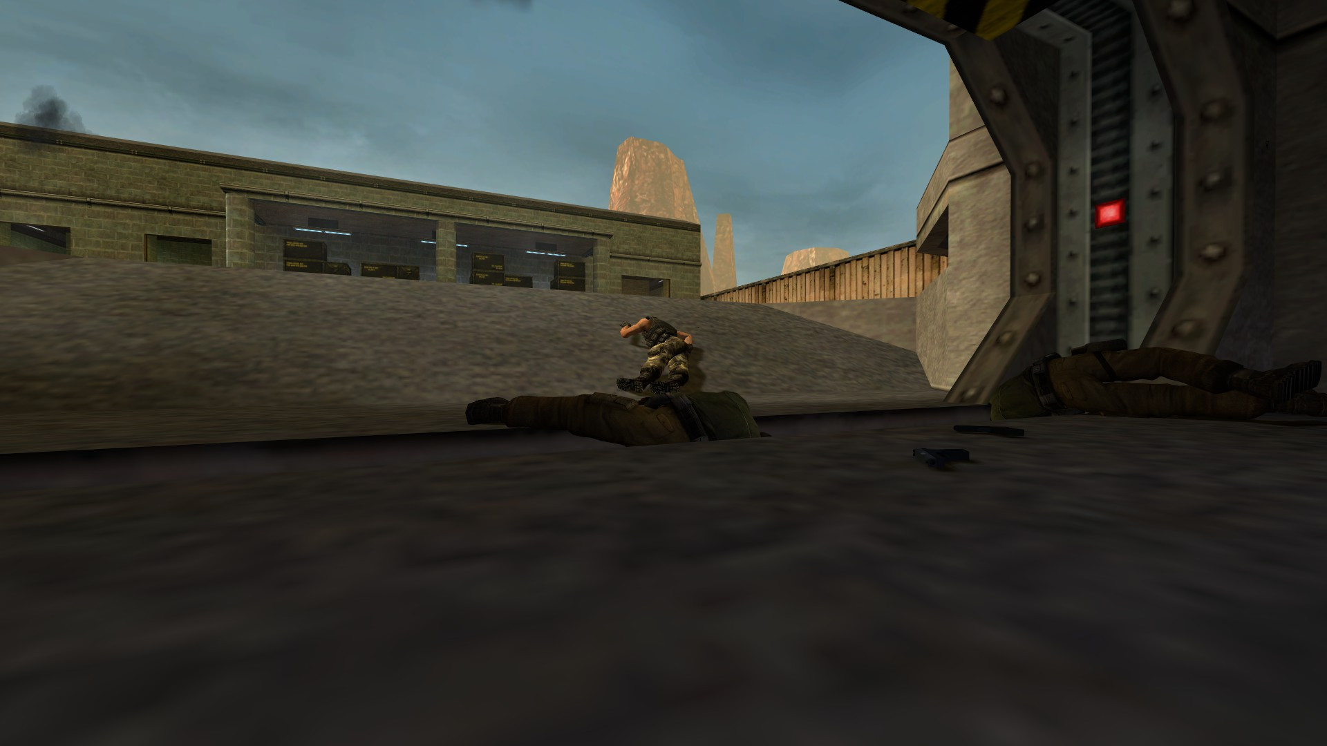 de_crossfire (hl1) thumb 4